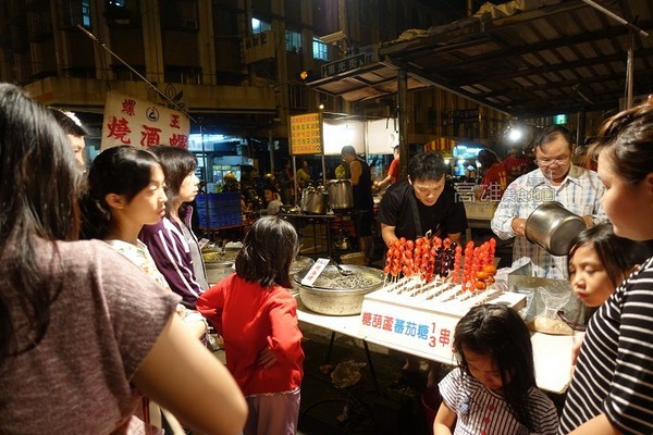 ▲高雄五甲地区南光街夜市。(图/高雄美食地图提供)