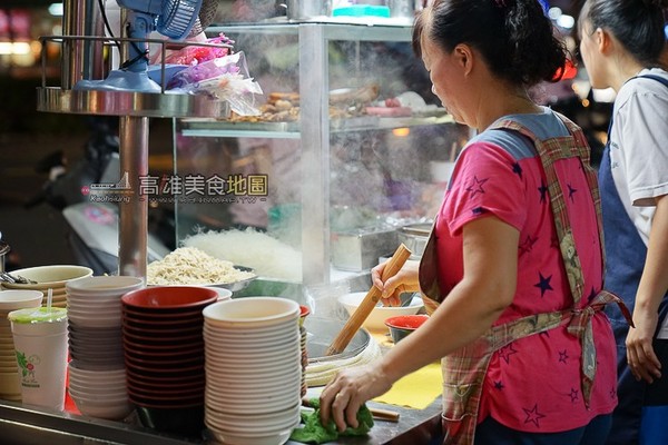 ▲光华夜市14个必吃美食。(图/高雄美食地图)