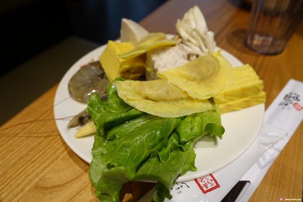 ▲桃园温野菜日式吃到饱涮涮锅。（图／Viviyu提供）