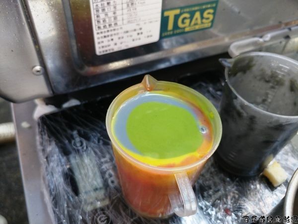 ▲史蒂芬周 彩虹可丽饼。(图/网友海 霸 威提供,请勿随意翻拍,以免侵权。)