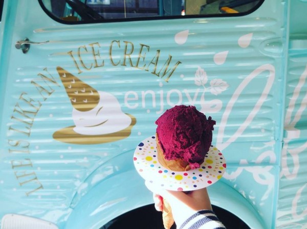 ▲新北市瑞芳区lick lick ice cream利克商号冰淇淋小店。(图/IG@bubblesdiary提供,请勿任意翻摄以免侵权)
