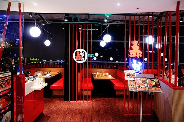 ▲から锅 Akakara ATT2号店。(图/萍子提供)
