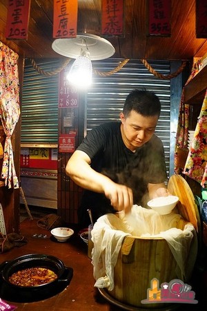 ▲三轮肉燥饭。(图/影子提供)