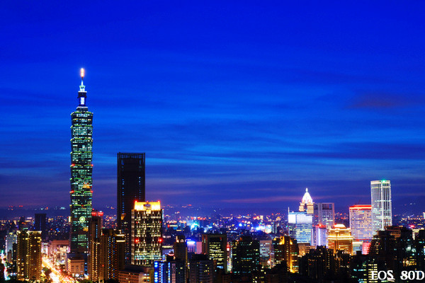 ▲台北101夜景虎山峰。(图/小白鲸摄)