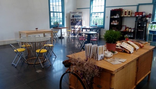 ▲Churches Cafe教堂咖啡。(图/翻摄自Churches Cafe教堂咖啡粉丝专页)