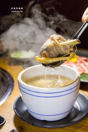 ▲万两炭火烧肉。（图／虎丽笑嗨嗨提供）