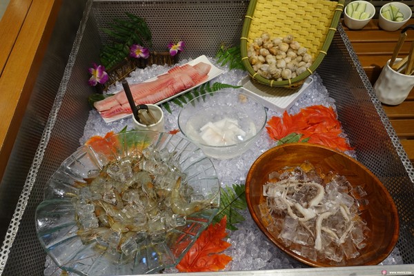 ▲桃园温野菜日式吃到饱涮涮锅。（图／Viviyu提供）