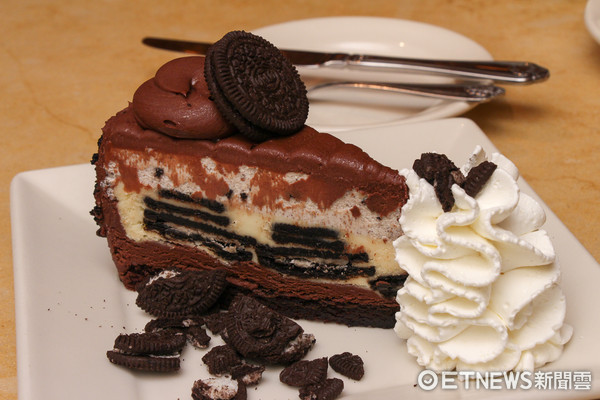 ▲%枷愀勖朗讲吞?捌鹚镜案夤こВ?heesecake Factory)”。（图／记者黄士原摄）
