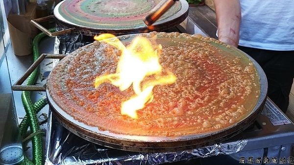▲史蒂芬周 彩虹可丽饼。(图/网友海 霸 威提供,请勿随意翻拍,以免侵权。)