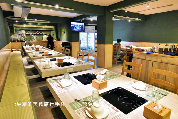 ▲台北藤集火锅大分量顶级肉品新鲜海鲜。(图/尼豪提供)