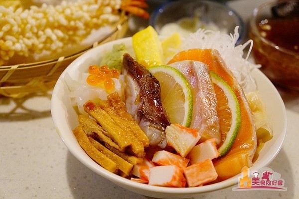 ▲高雄住宅区日式料理。(图/影子提供)