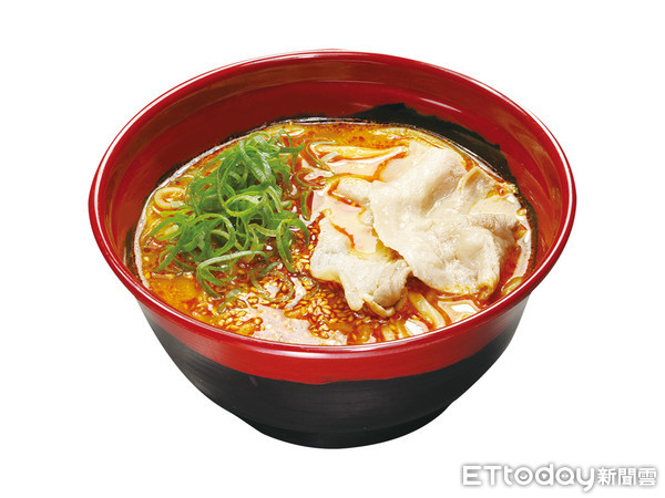 ▲藏寿司全新热食菜单松茸茶碗蒸、柚子胡椒水菜乌冬面、胡麻辣味噌担々面。(图/藏寿司提供)