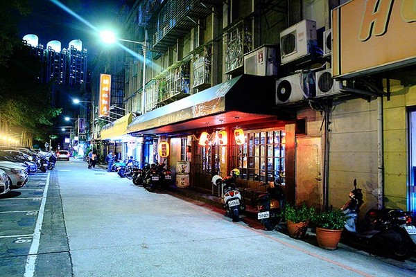 ▲后乐园町日式大众居食屋-江翠店。（图／萍子提供）