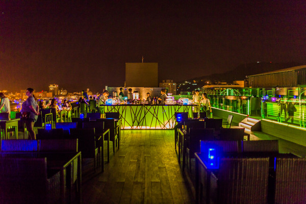 璀璨星空SKY BAR(图/网友吃心绝对提供,请勿随意翻拍,以免侵权。)