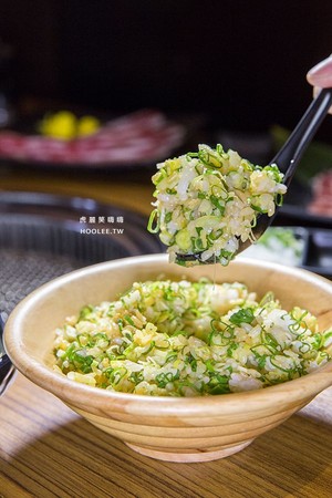 ▲万两炭火烧肉。（图／虎丽笑嗨嗨提供）