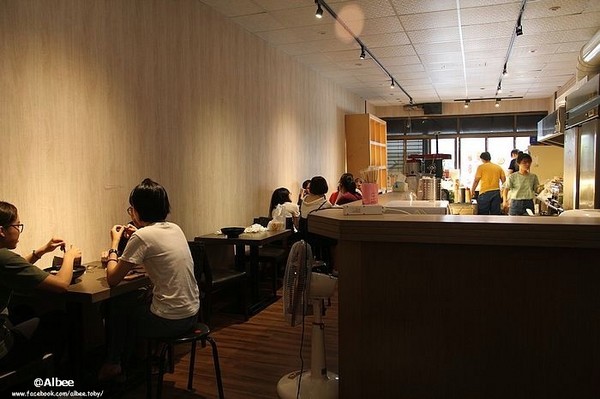 ▲小福袋著走美食。(图/爱比妞提供)