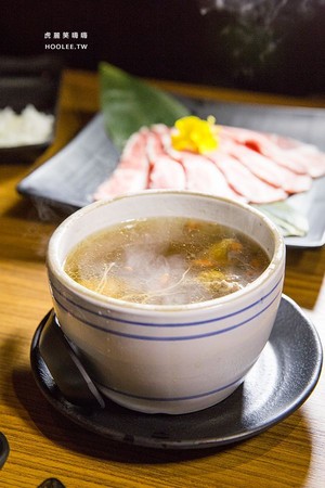 ▲万两炭火烧肉。（图／虎丽笑嗨嗨提供）