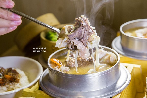 ▲小二月饭汤 高雄中华店。(图/虎丽笑嗨嗨提供)