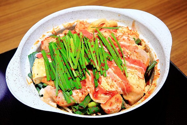 ▲から锅 Akakara ATT2号店。(图/萍子提供)