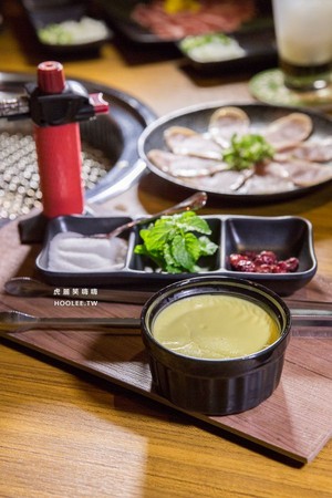 ▲万两炭火烧肉。（图／虎丽笑嗨嗨提供）