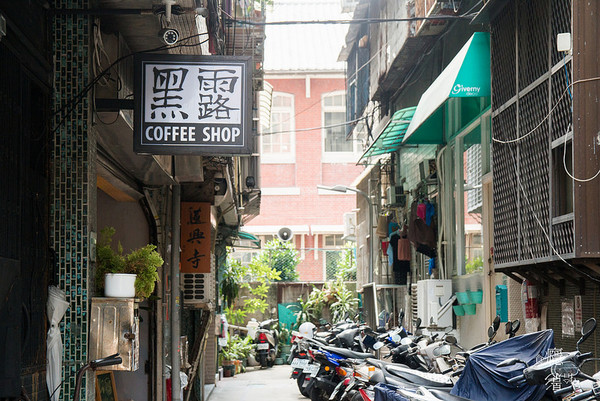 ▲黑露咖啡馆。（图／食瘾，拾影提供）