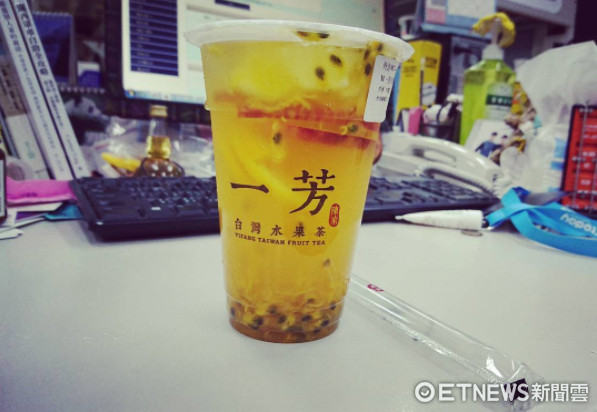 ▲%即犹ㄖ蟹⒓5囊环妓??琛#ㄍ迹?钦呃钭艘巧悖? width=