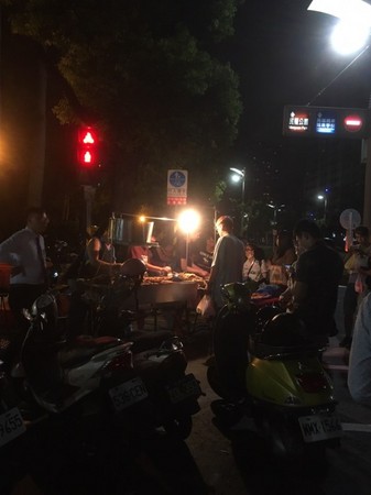 ▲高雄劳工公园夜市。(图/高雄美食地图提供)