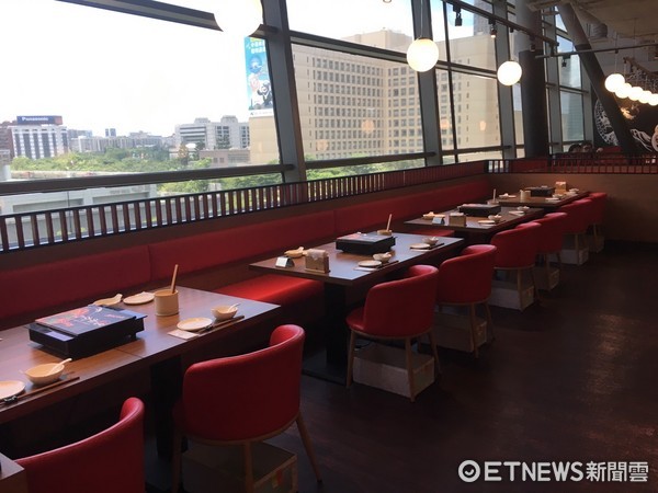 赤から锅Akakara信义ATT 4 FUN店。(图/业者提供)