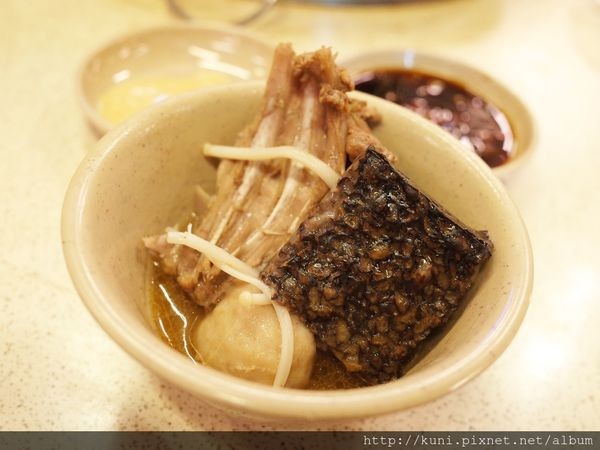 新北市三重霸味姜母鸭总店。(图/Kuni提供)