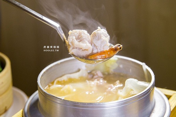 ▲小二月饭汤 高雄中华店。(图/虎丽笑嗨嗨提供)