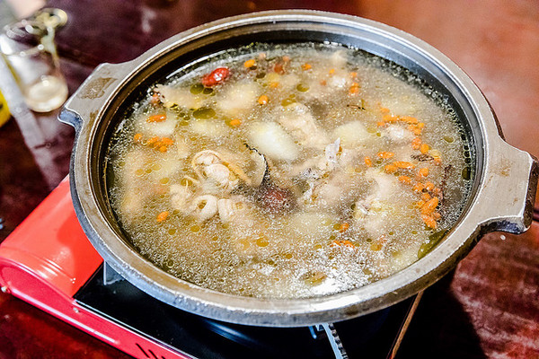 ▲台北忠孝复兴大道18号精致热炒。(图/小虎食梦网提供)