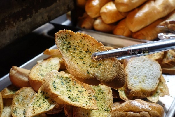 ▲高雄五甲地区南光街夜市。(图/高雄美食地图提供)