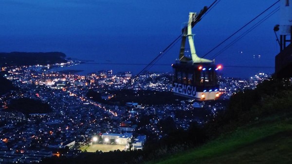 ▲北海道三大夜景。(图/网友NG旅行授权提供,请勿随意翻拍,以免侵权)
