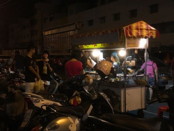 ▲高雄五甲地区南光街夜市。(图/高雄美食地图提供)