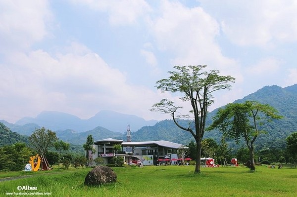 ▲嘉义旺莱山-爱情大草原。(图/爱比妞提供)