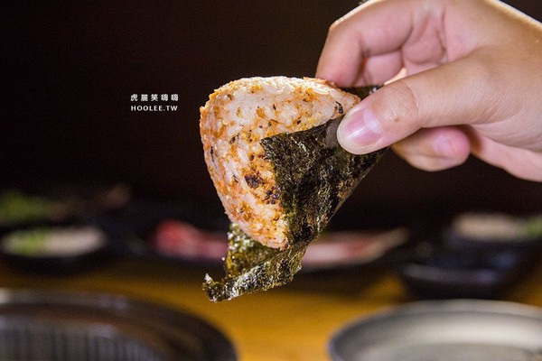 ▲万两炭火烧肉。（图／虎丽笑嗨嗨提供）