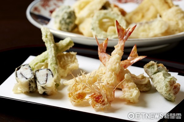 ▲日本百年天妇罗名店“滩万”。（图／记者黄士原摄）