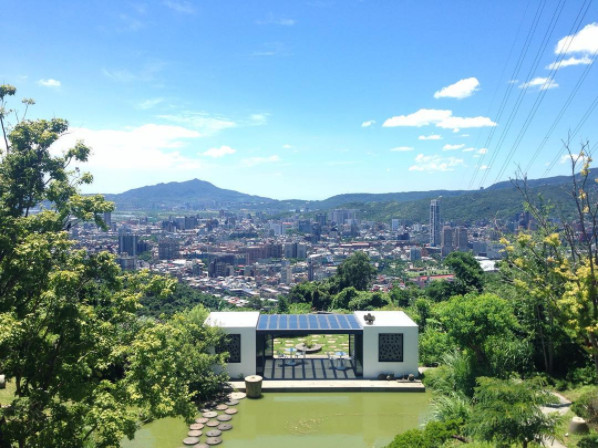 ▲阳明山草山玉溪。(图/IG@hallo_alyssa提供,请勿任意翻摄)
