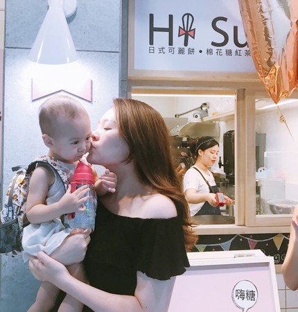 ▲台北HiSugar嗨糖 日式可丽饼&棉花糖红茶。（图／Momomco提供）
