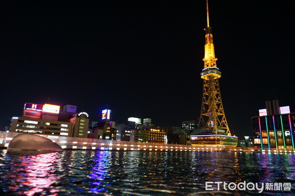 ▲名古屋电视塔、绿洲21水之宇宙船。(图/记者赖文萱摄)