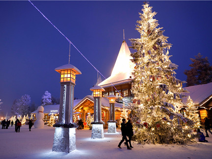 ▲入住玻璃屋、乘坐驯鹿雪橇展开一场北欧极光之旅。(图/巨匠旅游、shutterstock提供)