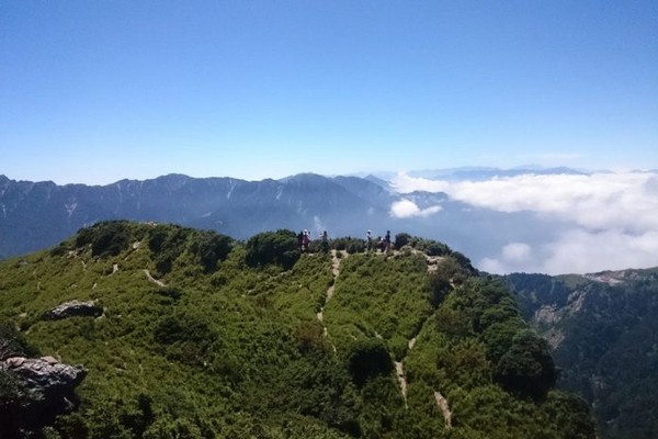 ▲台中近郊户外景点Top5户外露营登山秘境。(图/Tripbaa提供)