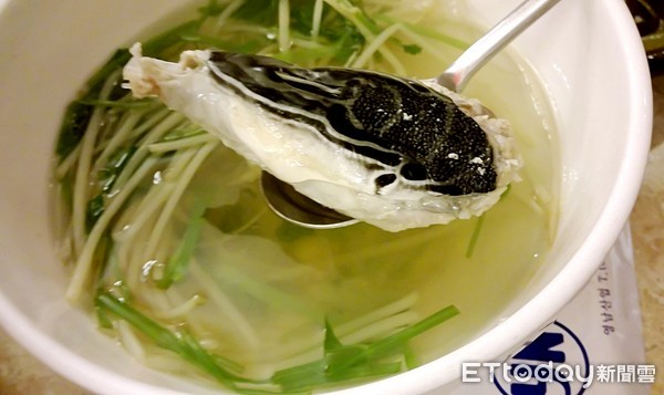 ▲清炖河豚。（图／记者吕晓雯摄）