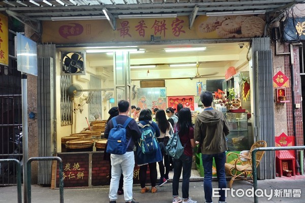 ▲旅游局推荐澳门必买三大伴手礼。(图/记者于佳云摄)