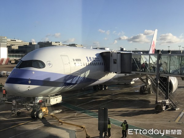 ▲华航开航伦敦,华航伦敦,伦敦盖维克(Gatwick)机场,盖维克(Gatwick)机场。(图/记者赖文萱摄)