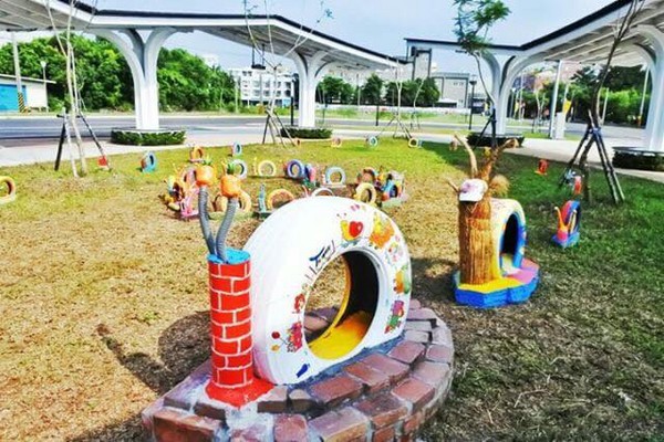 ▲%技我?大林转运站 蜗牛艺术装置。(图/IG@sunny_8069提供,请勿任意翻摄以免侵权)https://www.instagram.com/sunny_8069/