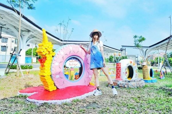▲%技我?大林转运站 蜗牛艺术装置。(图/IG@sunny_8069提供,请勿任意翻摄以免侵权)https://www.instagram.com/sunny_8069/