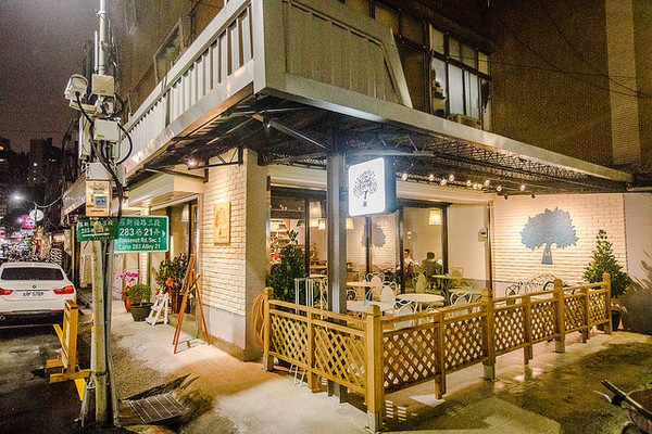 台北 璐巴咖啡店 Maroubra。(图/小虎食梦网提供)