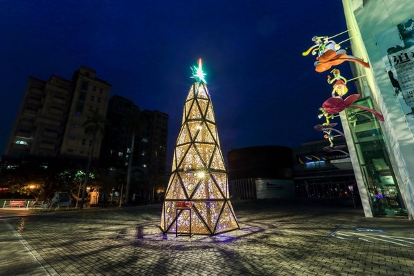 ▲台南竹编圣诞树。(图/台南市政府观光旅游局提供)