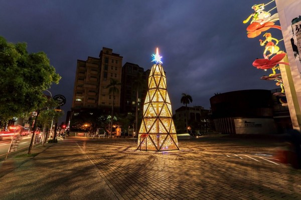 ▲台南竹编圣诞树。(图/台南市政府观光旅游局提供)